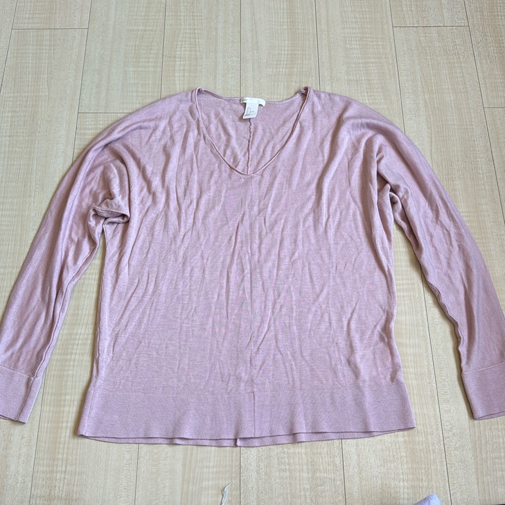Think pink sweater